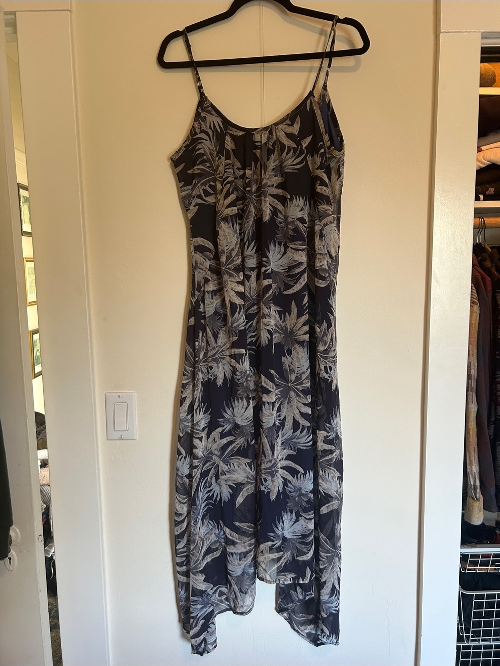 Women's Navy Tropical Slip Low Back Dress with Spaghetti Straps Size Small